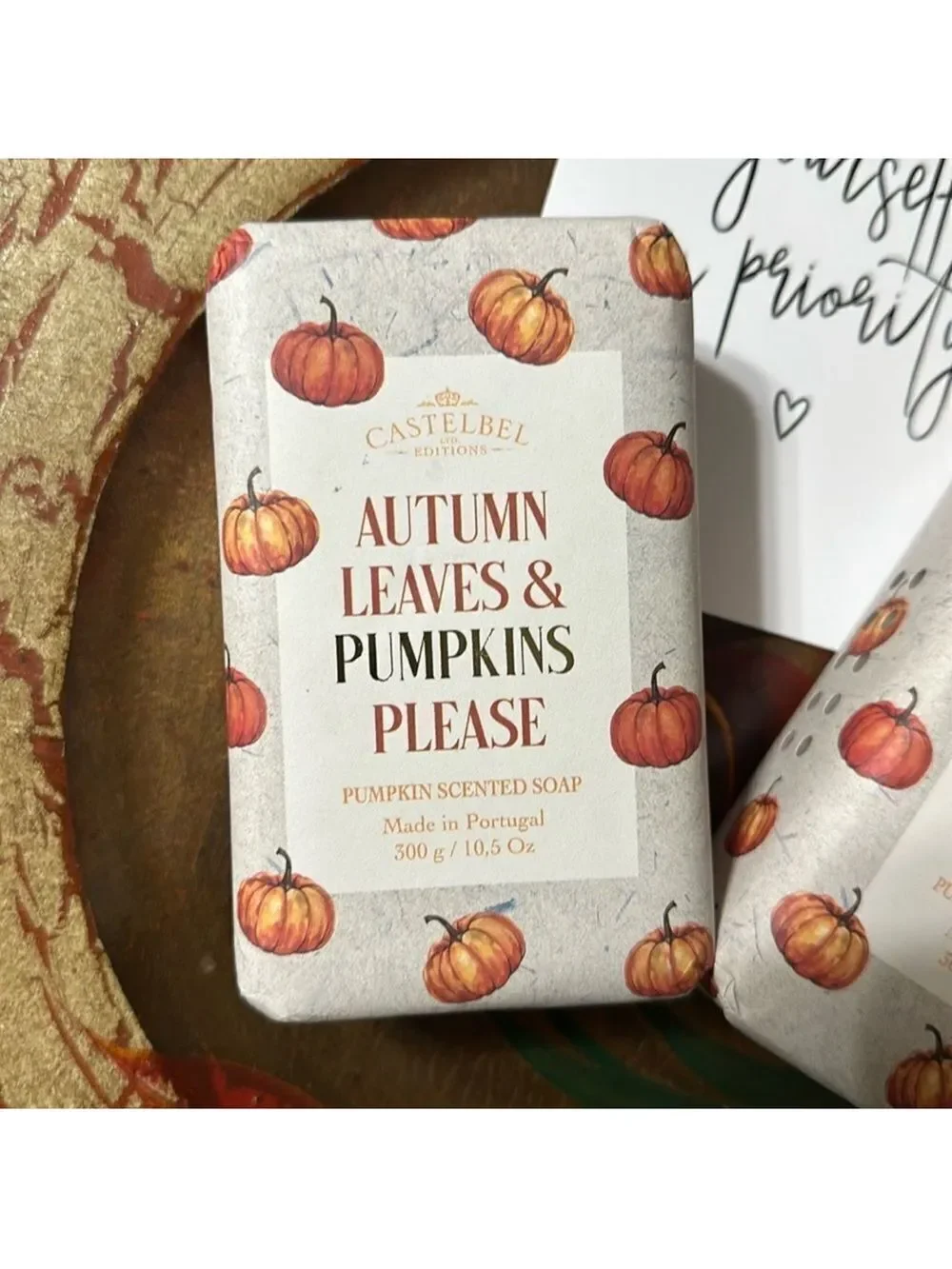 CASTELBEL LIMITED EDITION Autumn Leaves & Pumpkins Please Scented Soap Bars 2pk